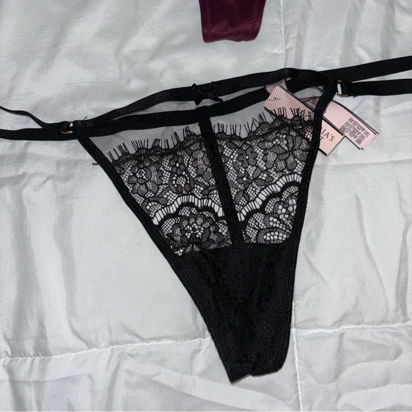 victoria secret panty bundle - Picture 2 of 4